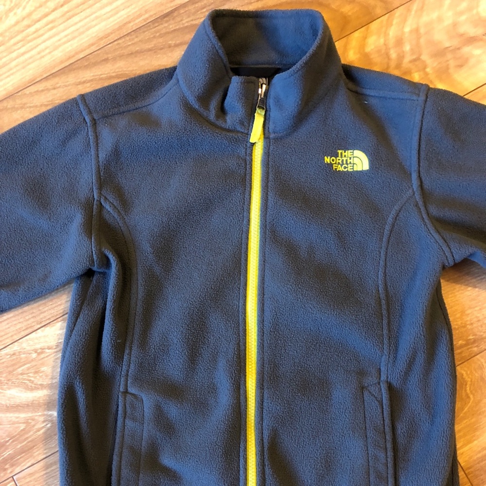 Boys 10/12 North Face fleece jacket